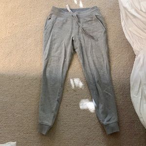 Lululemon Size 6 grey joggers